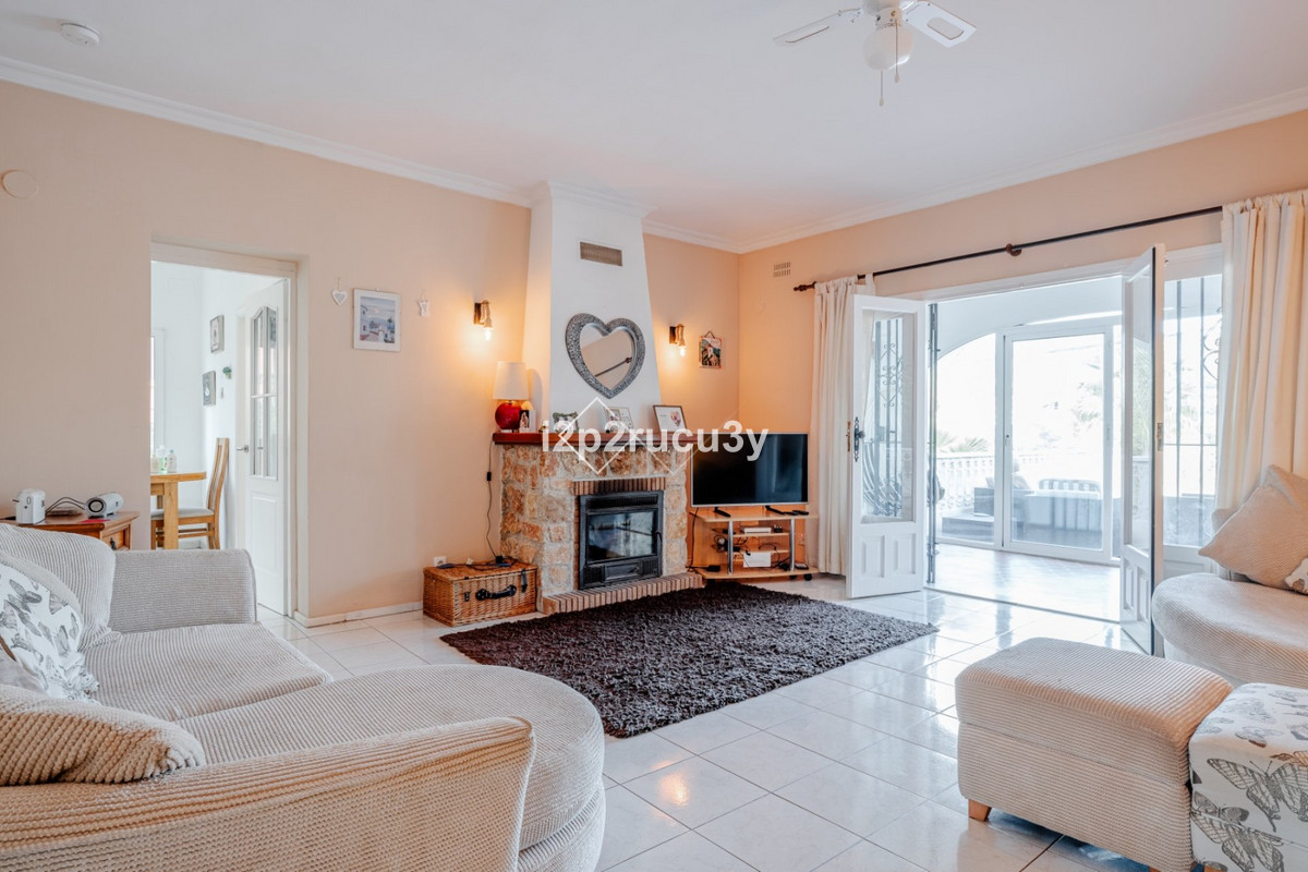 4 Bed Townhouse for sale in Moraira Costa Blanca, Alicante, Spain