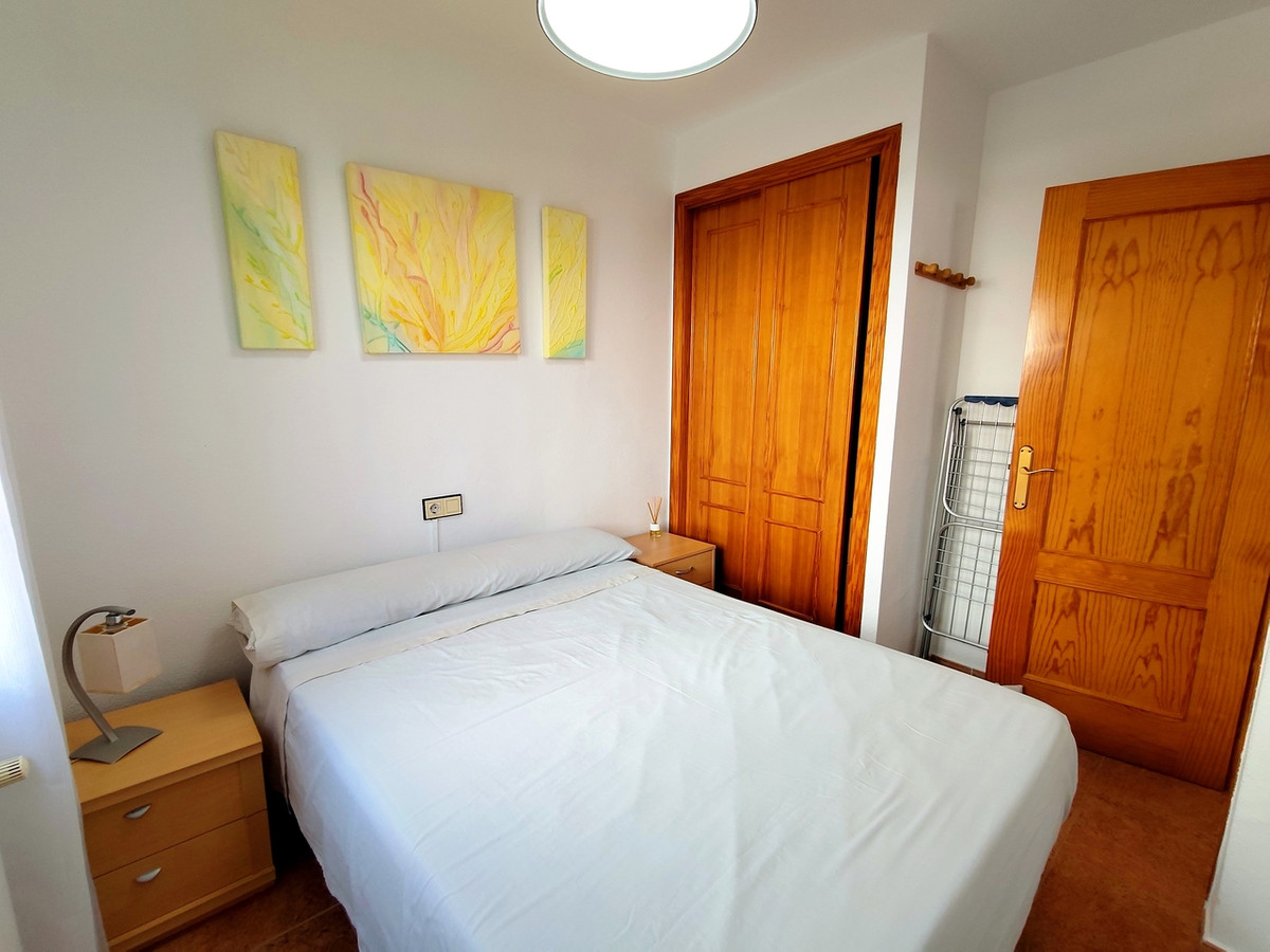 Se vende Adosada de 6 dormitorios en Costa Blanca, Alicante, España