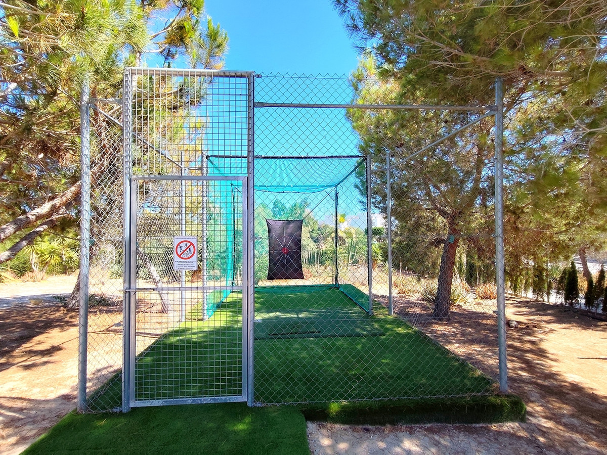 Se vende Adosada de 6 dormitorios en Costa Blanca, Alicante, España