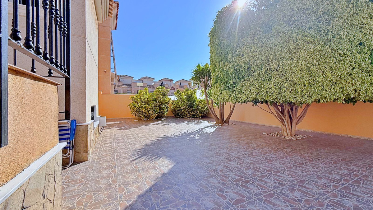 4 Bed Townhouse for sale in Orihuela Costa Costa Blanca, Alicante, Spain