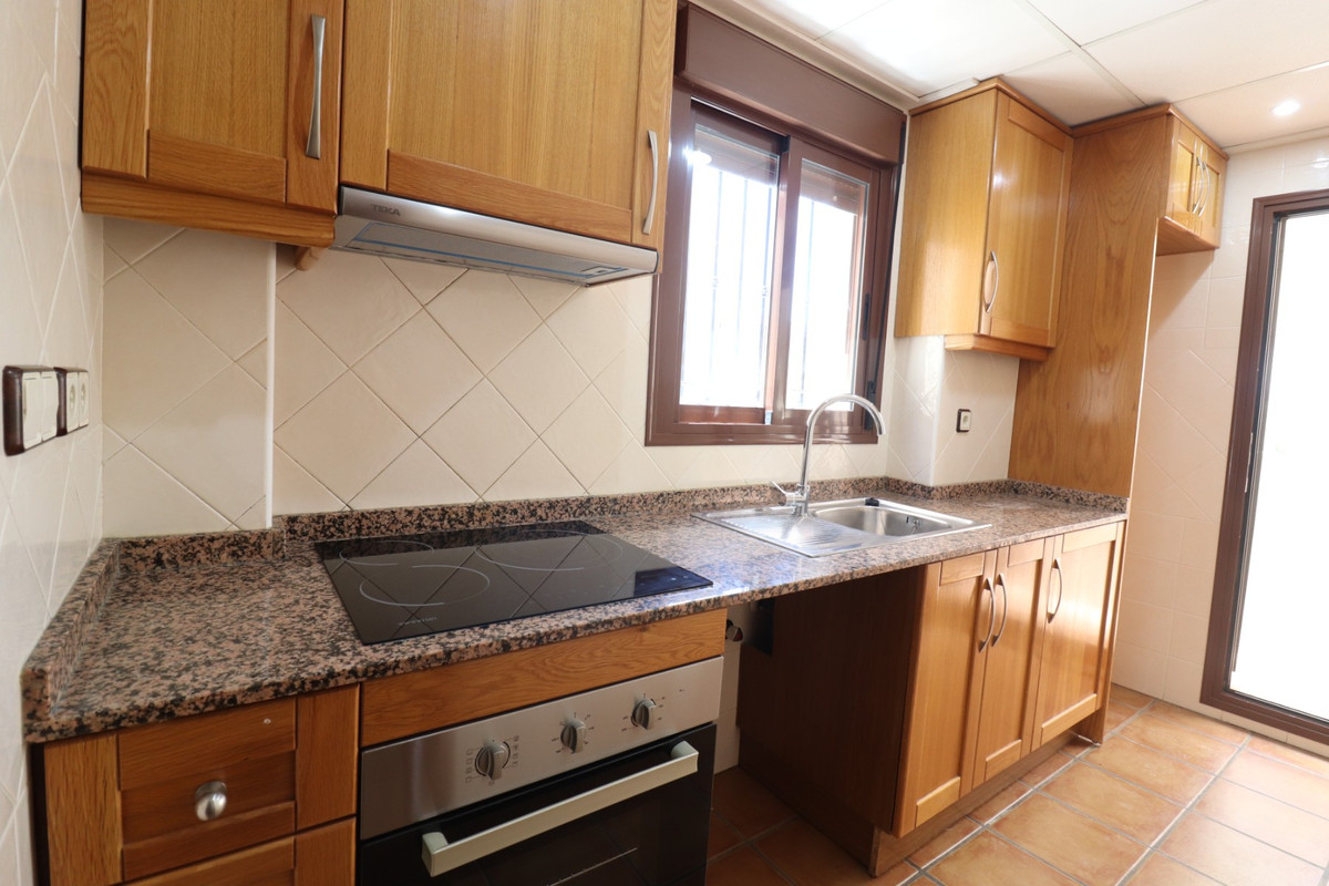 3 Bed Townhouse for sale in Algorfa Costa Blanca, Alicante, Spain