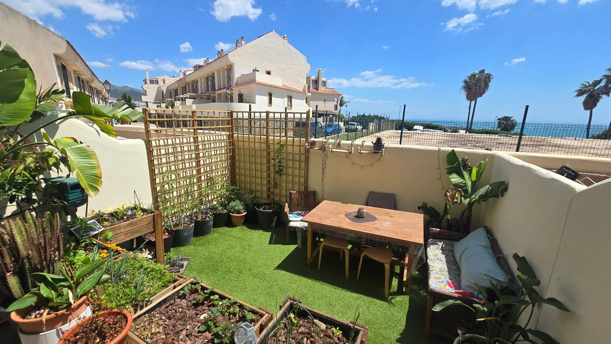 3 Bed Townhouse for sale in Torrequebrada Costa Del Sol, Málaga, Spain