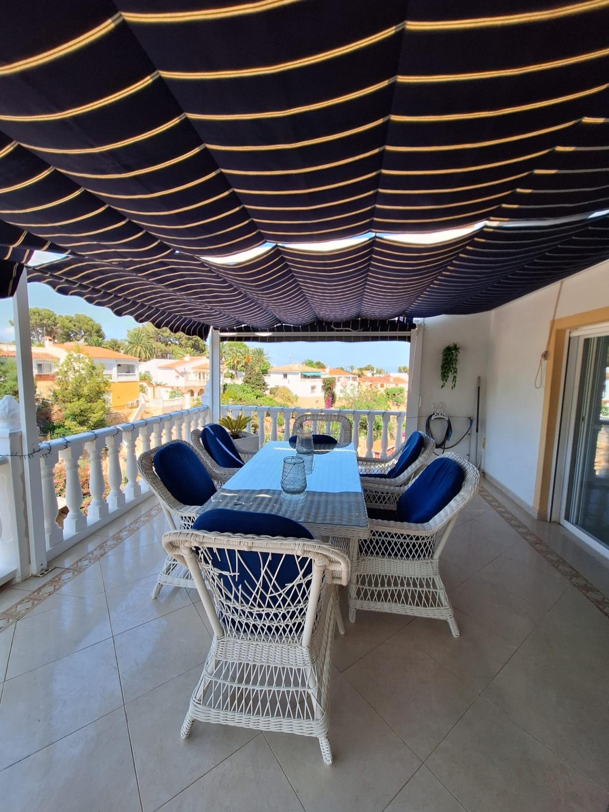 4 Bed Townhouse for sale in La Nucia Costa Blanca, Alicante, Spain