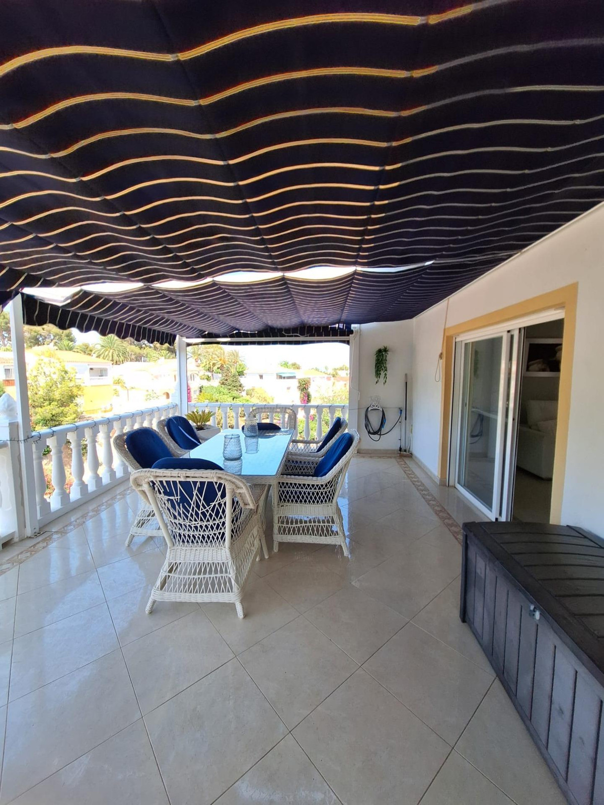 4 Bed Townhouse for sale in La Nucia Costa Blanca, Alicante, Spain
