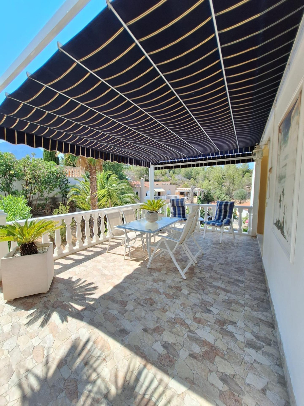 4 Bed Townhouse for sale in La Nucia Costa Blanca, Alicante, Spain