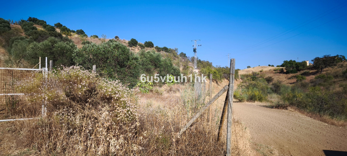 Se vende Terreno Rustico  en Costa Del Sol, Málaga, España