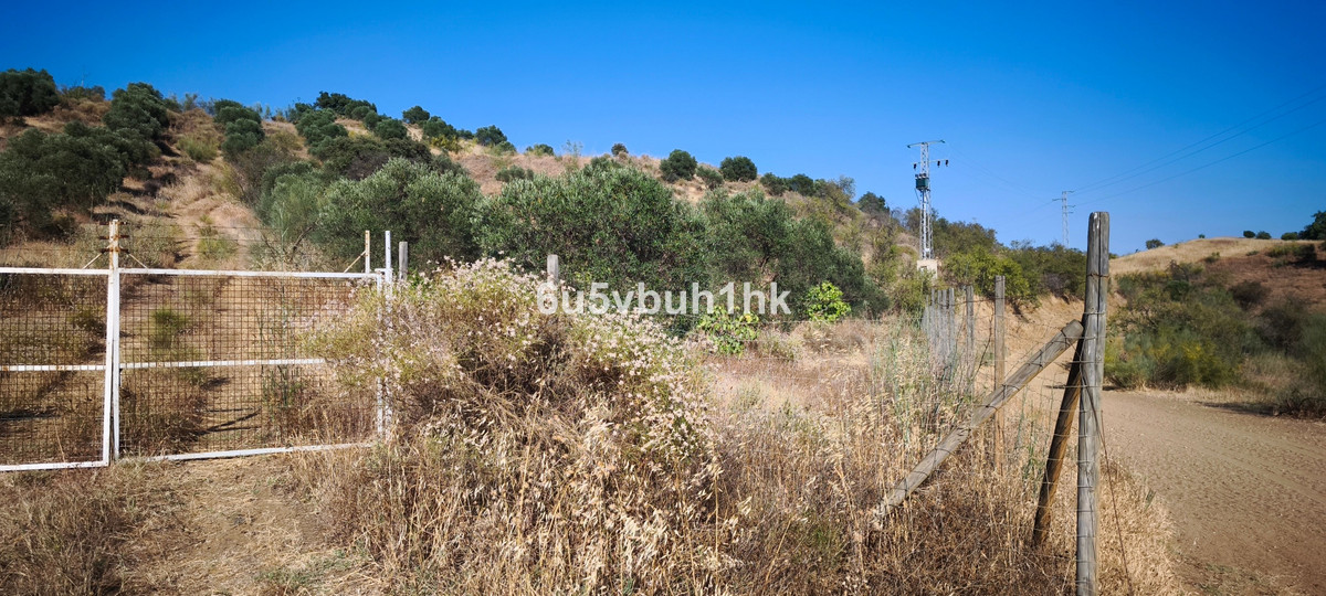 Se vende Terreno Rustico  en Costa Del Sol, Málaga, España