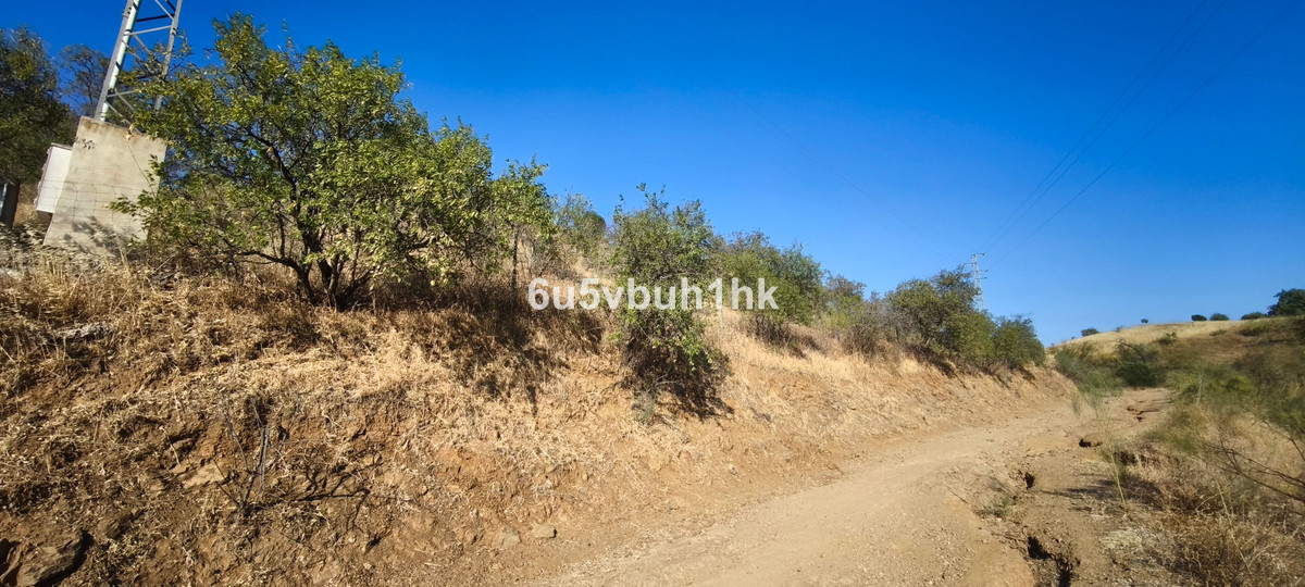 Se vende Terreno Rustico  en Costa Del Sol, Málaga, España
