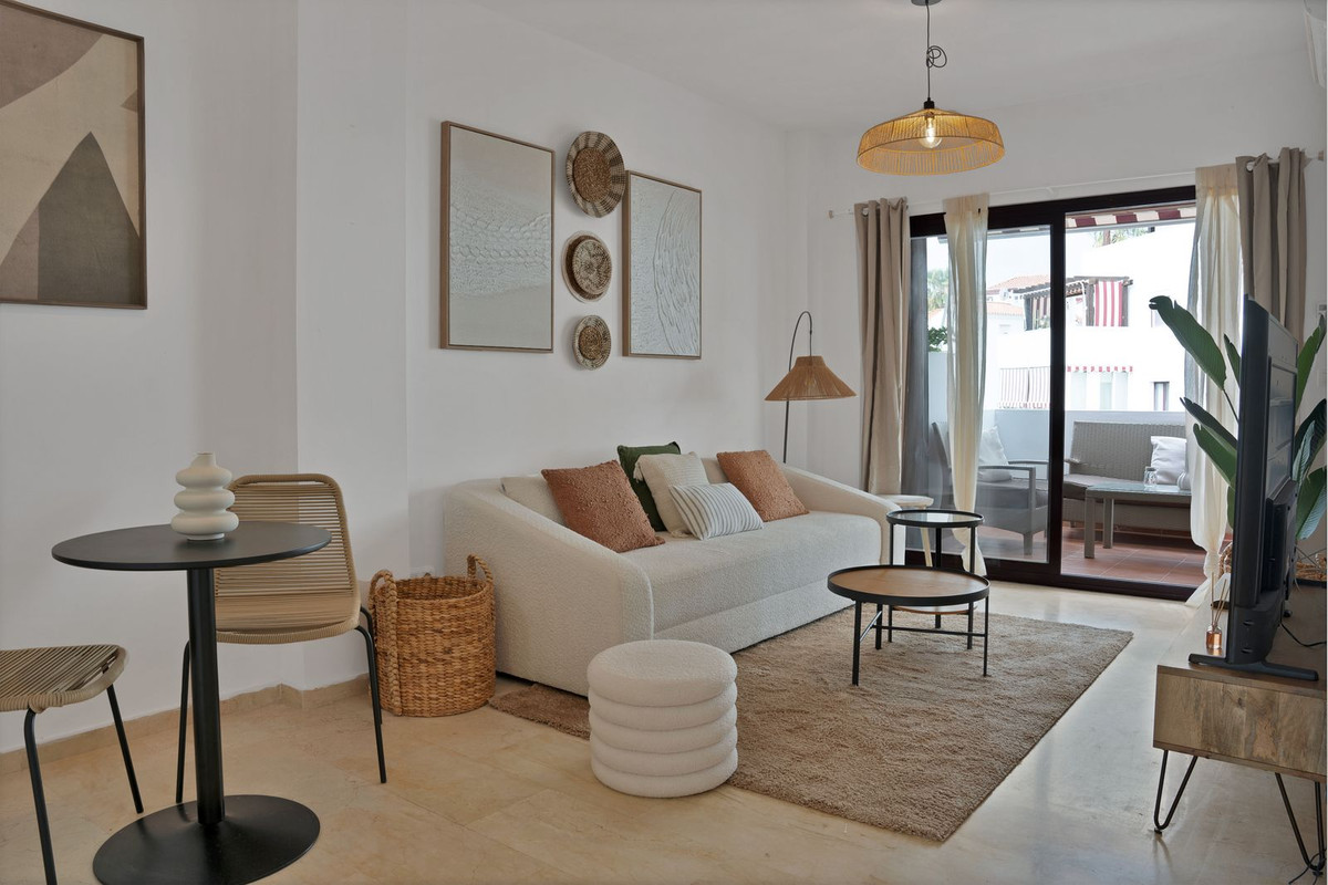 2 Bed Apartment for sale in Riviera Del Sol Costa Del Sol, Málaga, Spain