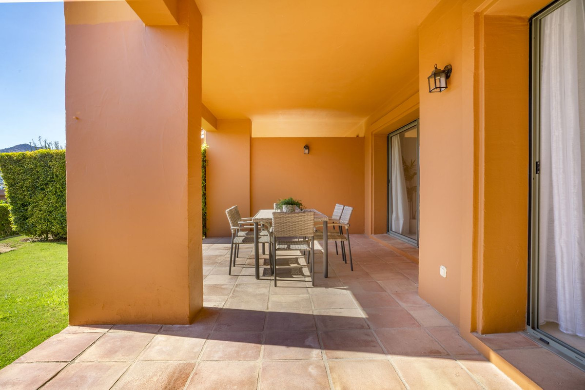 2 Bed Apartment for sale in Atalaya Costa Del Sol, Málaga, Spain