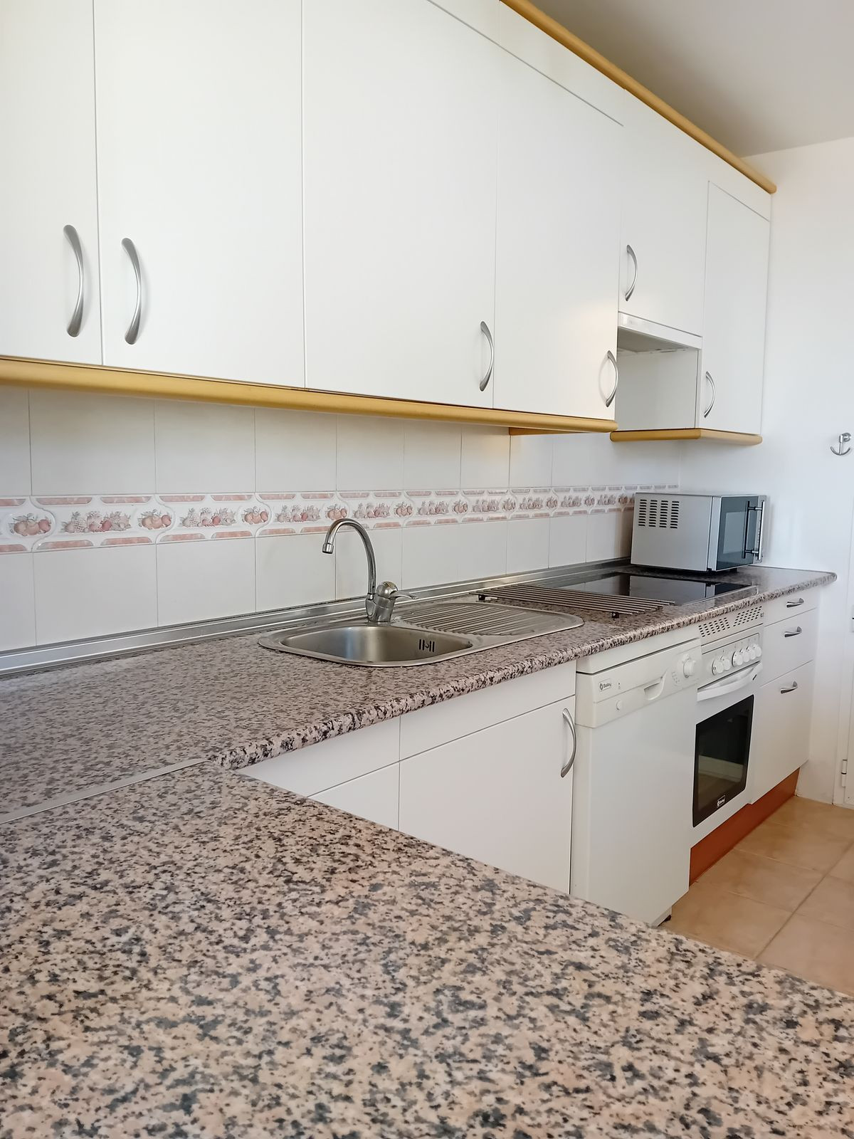 3 Bed Townhouse for sale in Manilva Costa Del Sol, Málaga, Spain
