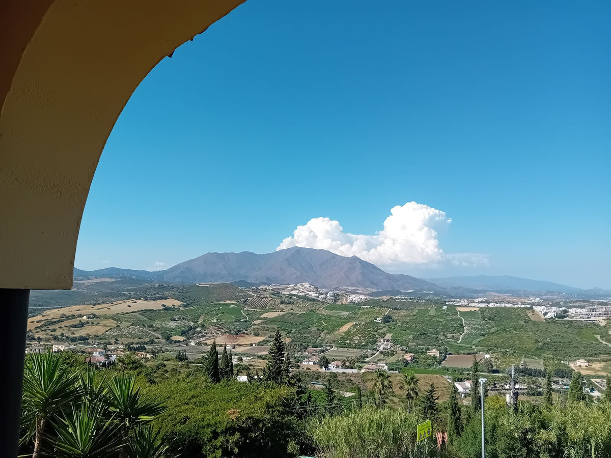 3 Bed Townhouse for sale in Manilva Costa Del Sol, Málaga, Spain