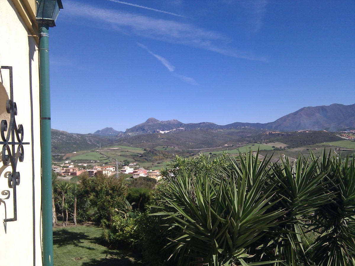 3 Bed Townhouse for sale in Manilva Costa Del Sol, Málaga, Spain