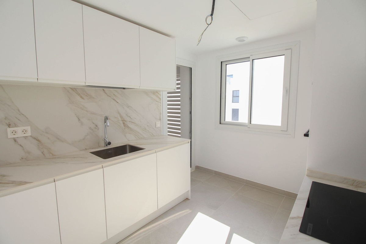 Se vende Apartamento en Planta Última de 3 dormitorios en Costa Del Sol, Málaga, España