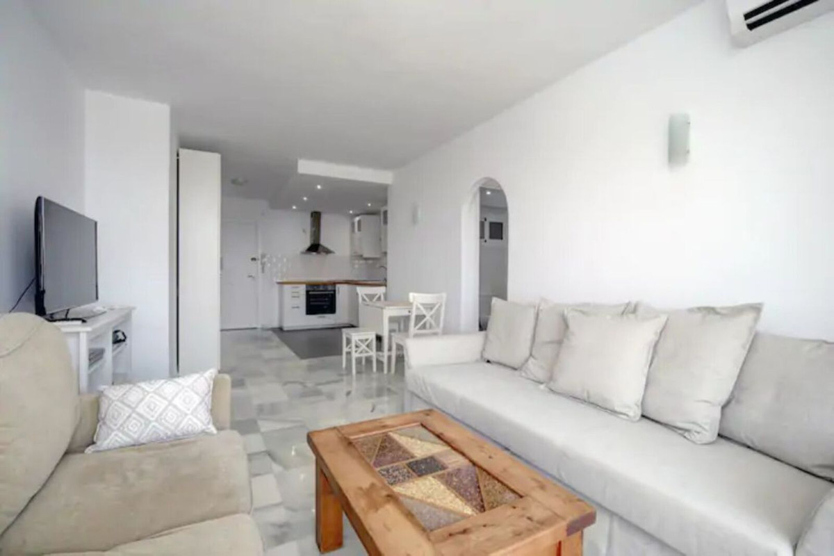 Se vende Apartamento Planta Media de 1 dormitorios en Costa Del Sol, Málaga, España
