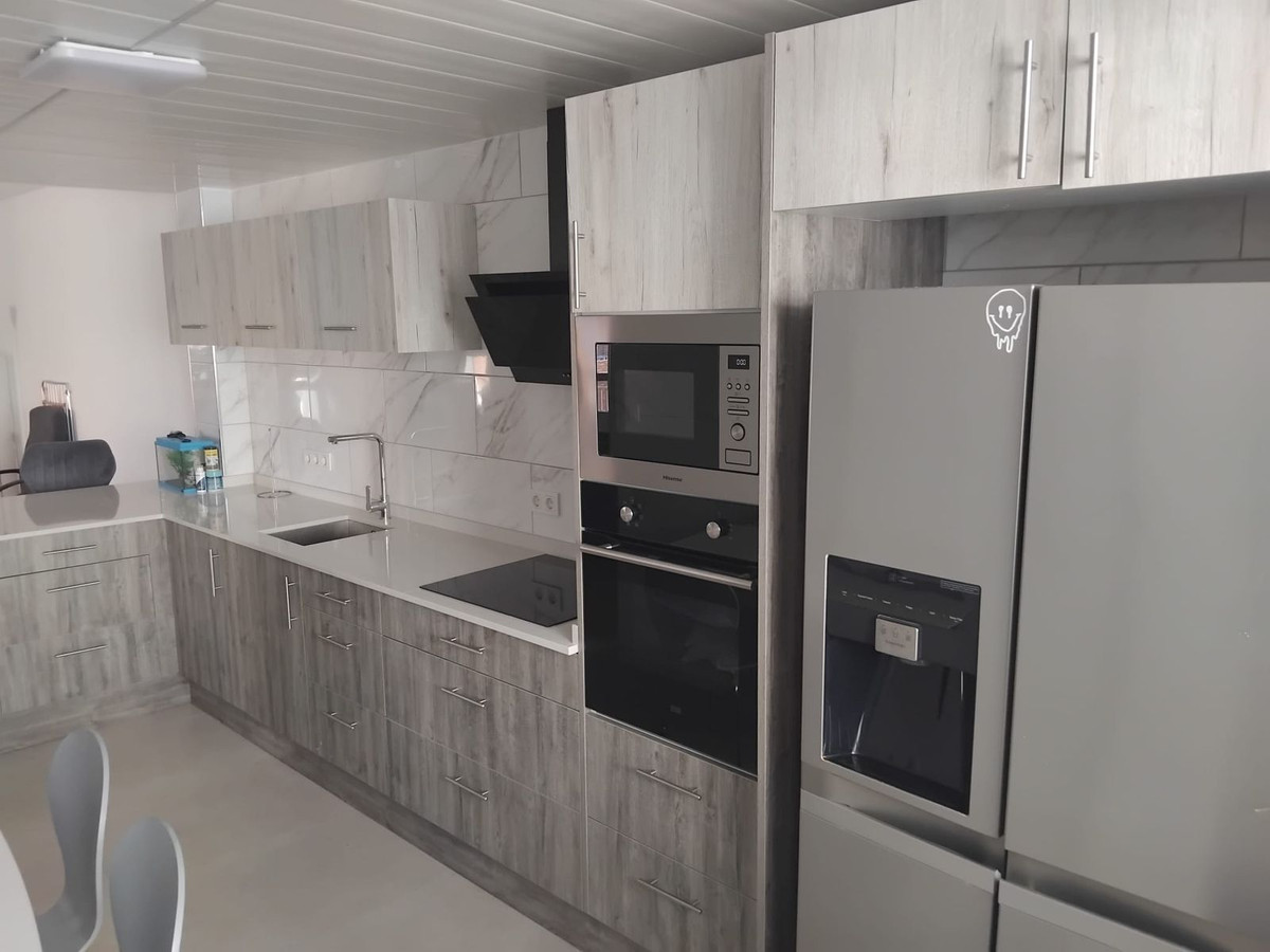 2 Bed Apartment for sale in Algorfa Costa Blanca, Alicante, Spain