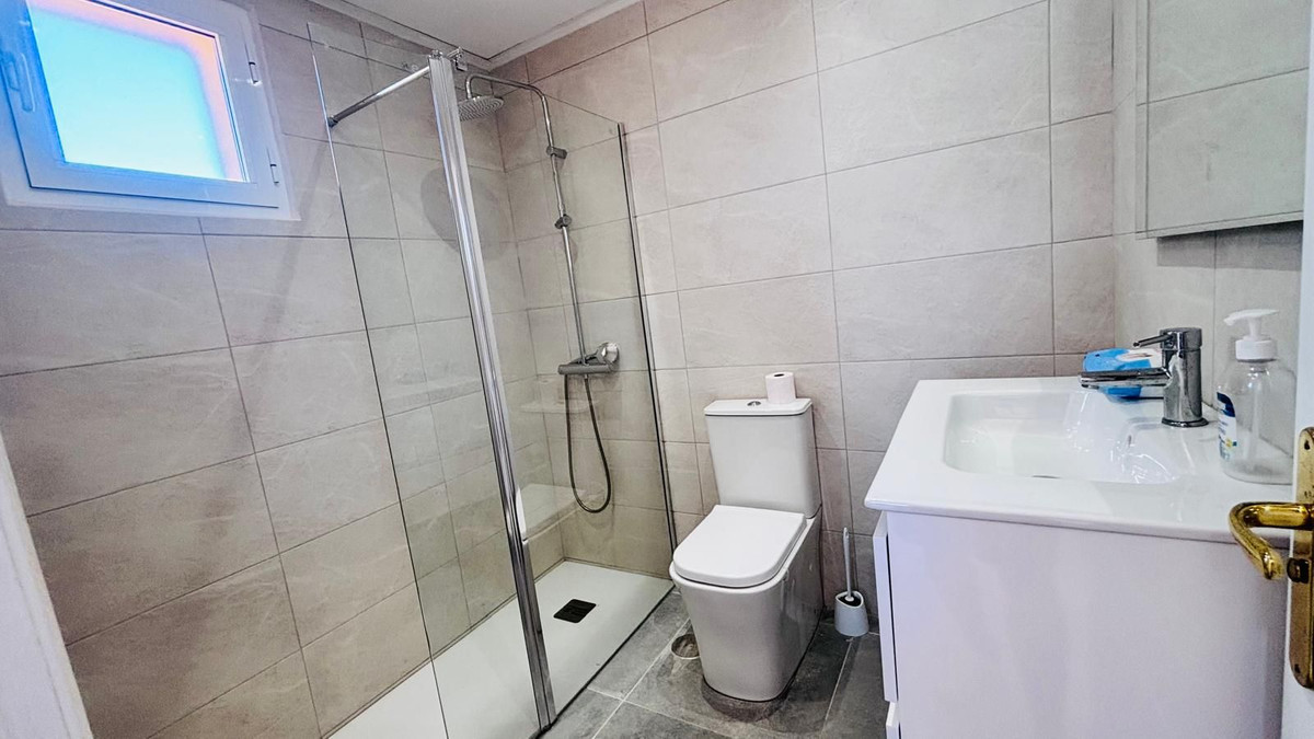2 Bed Apartment for sale in Manilva Costa Del Sol, Málaga, Spain