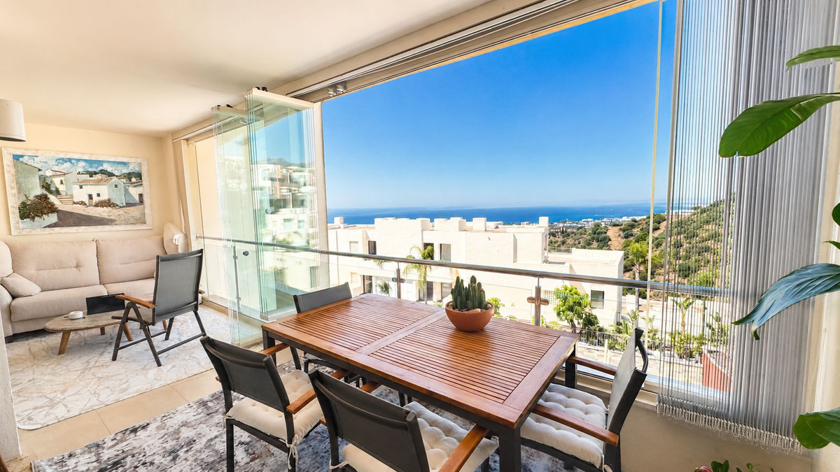 2 Bed Apartment for sale in Altos De Los Monteros Costa Del Sol, Málaga, Spain