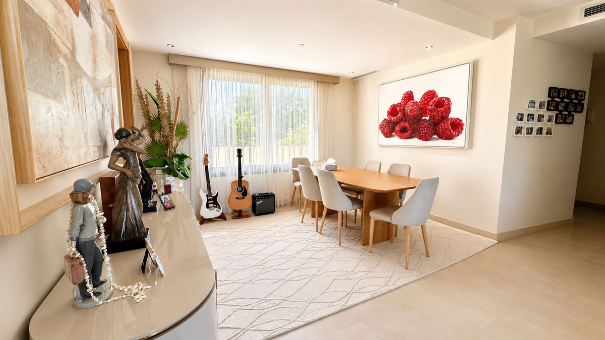 2 Bed Apartment for sale in Altos De Los Monteros Costa Del Sol, Málaga, Spain