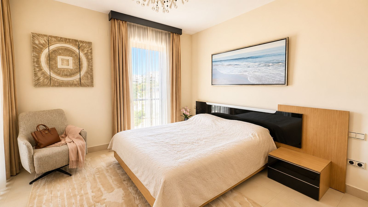 2 Bed Apartment for sale in Altos De Los Monteros Costa Del Sol, Málaga, Spain
