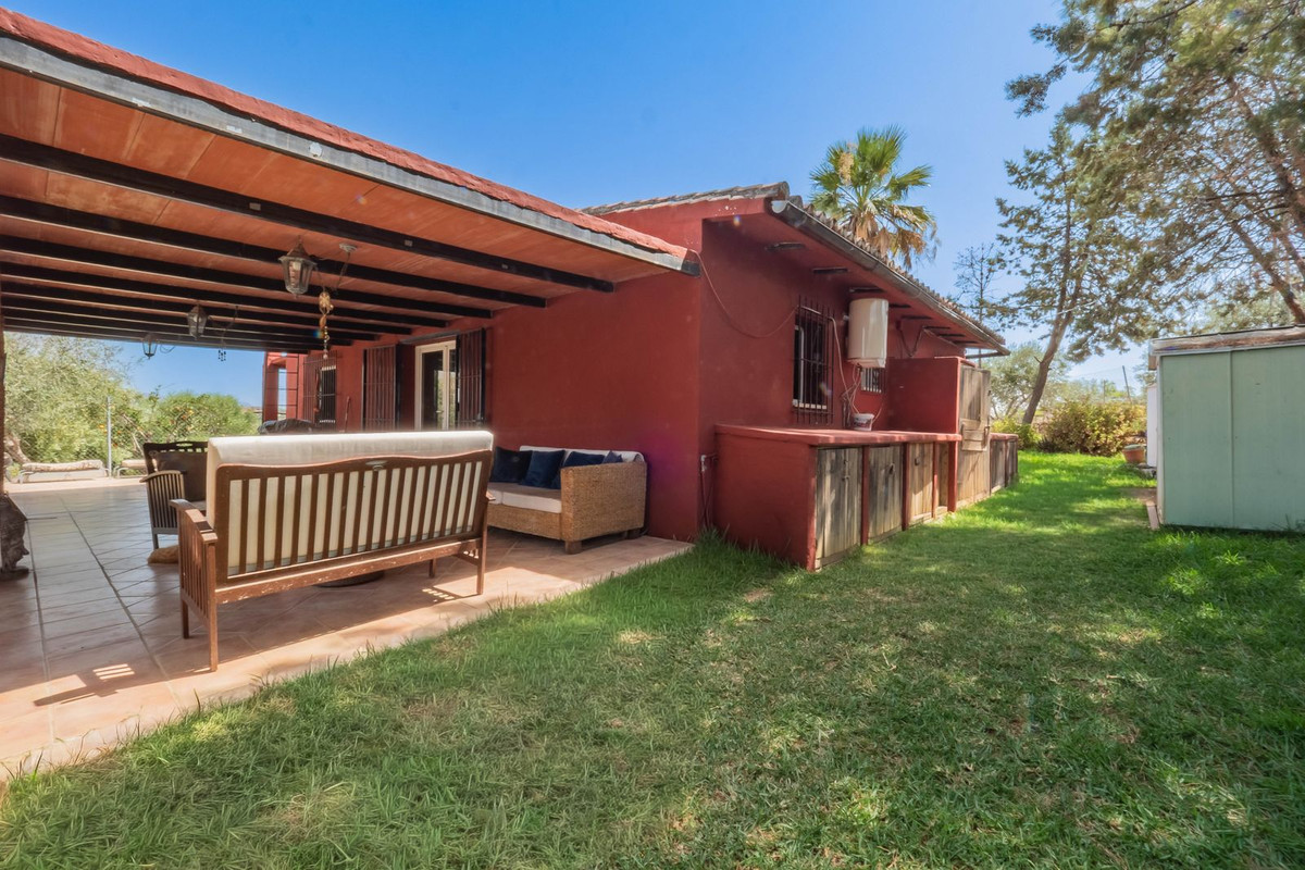 4 Bed Townhouse for sale in Coín Costa Del Sol, Málaga, Spain
