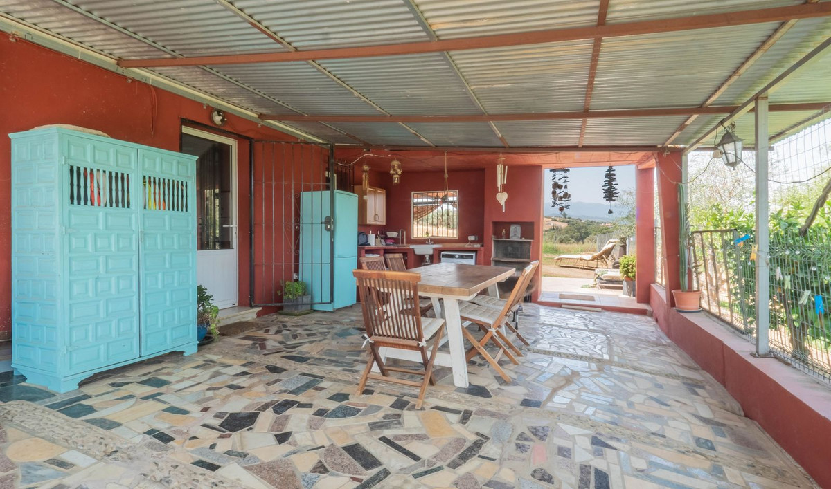4 Bed Townhouse for sale in Coín Costa Del Sol, Málaga, Spain