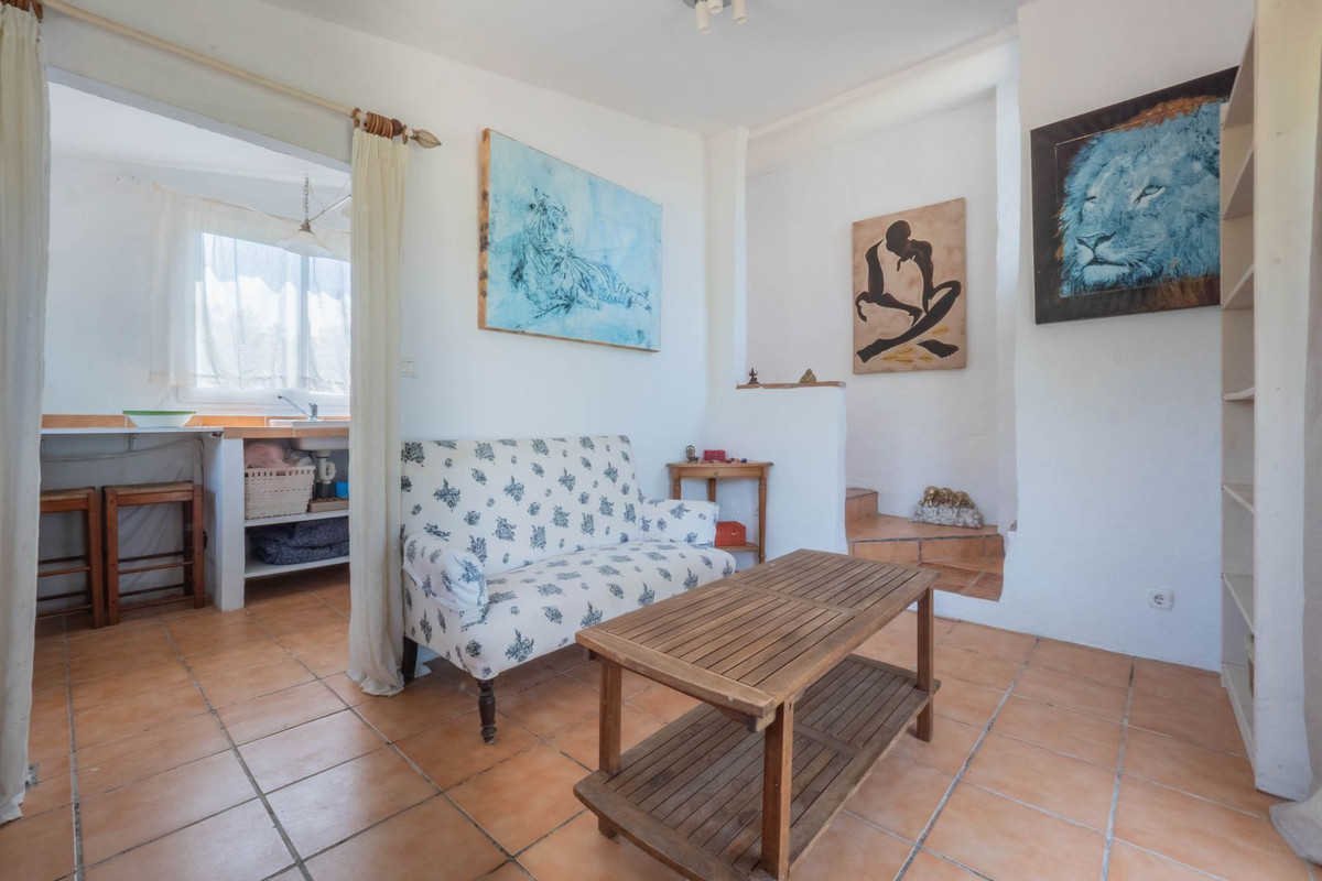 4 Bed Townhouse for sale in Coín Costa Del Sol, Málaga, Spain