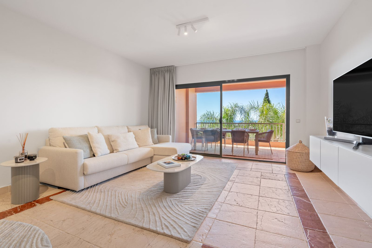 Se vende Apartamento Planta Media de 2 dormitorios en Costa Del Sol, Málaga, España