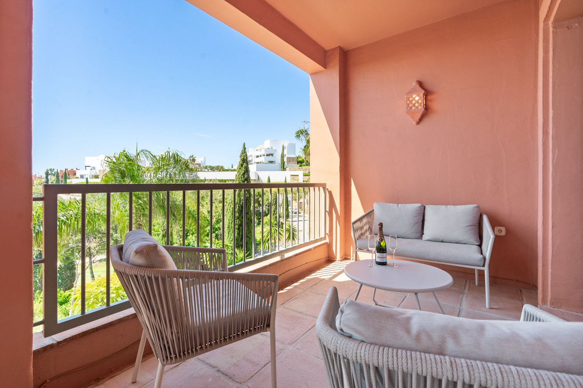 Se vende Apartamento Planta Media de 2 dormitorios en Costa Del Sol, Málaga, España