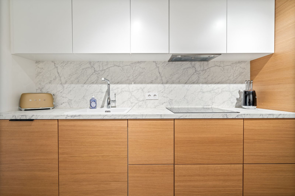 Se vende Apartamento Planta Media de 2 dormitorios en Costa Del Sol, Málaga, España