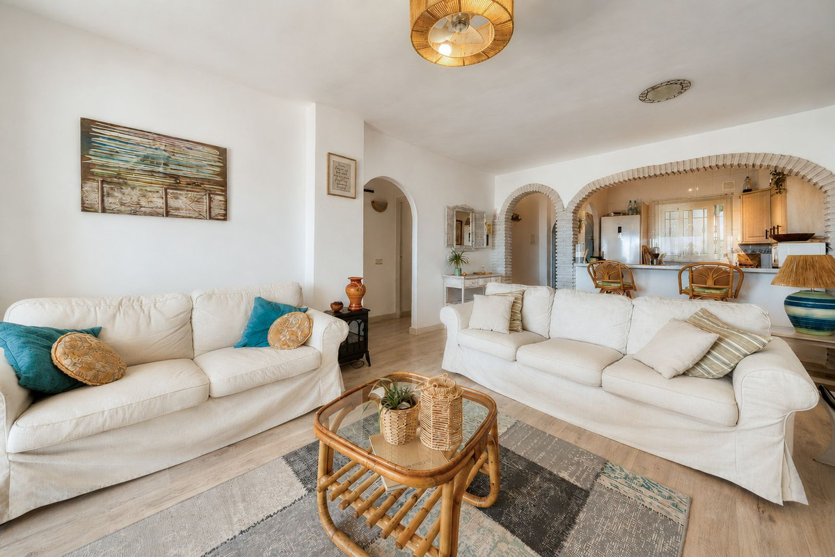 2 Bed Apartment for sale in Riviera Del Sol Costa Del Sol, Málaga, Spain