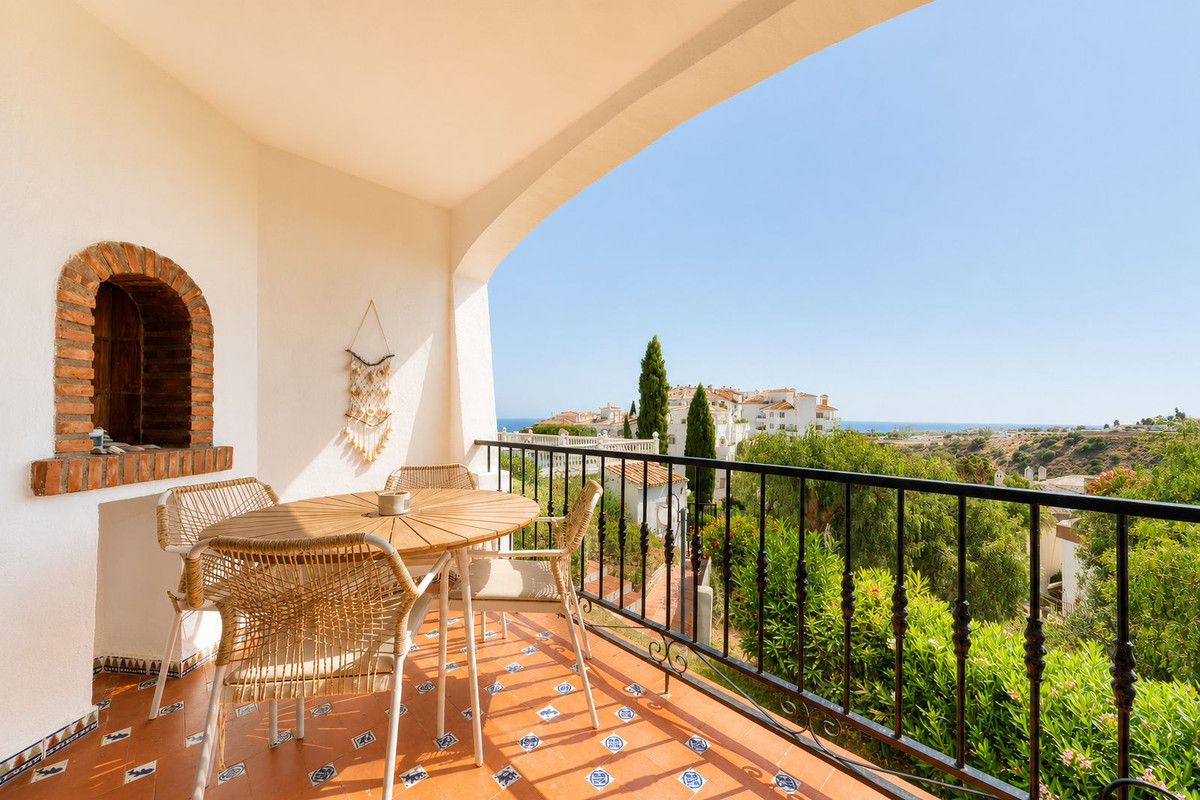 2 Bed Apartment for sale in Riviera Del Sol Costa Del Sol, Málaga, Spain