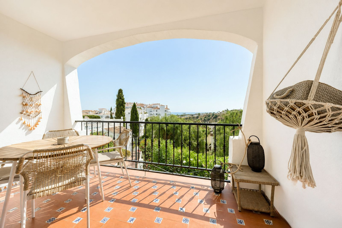 2 Bed Apartment for sale in Riviera Del Sol Costa Del Sol, Málaga, Spain