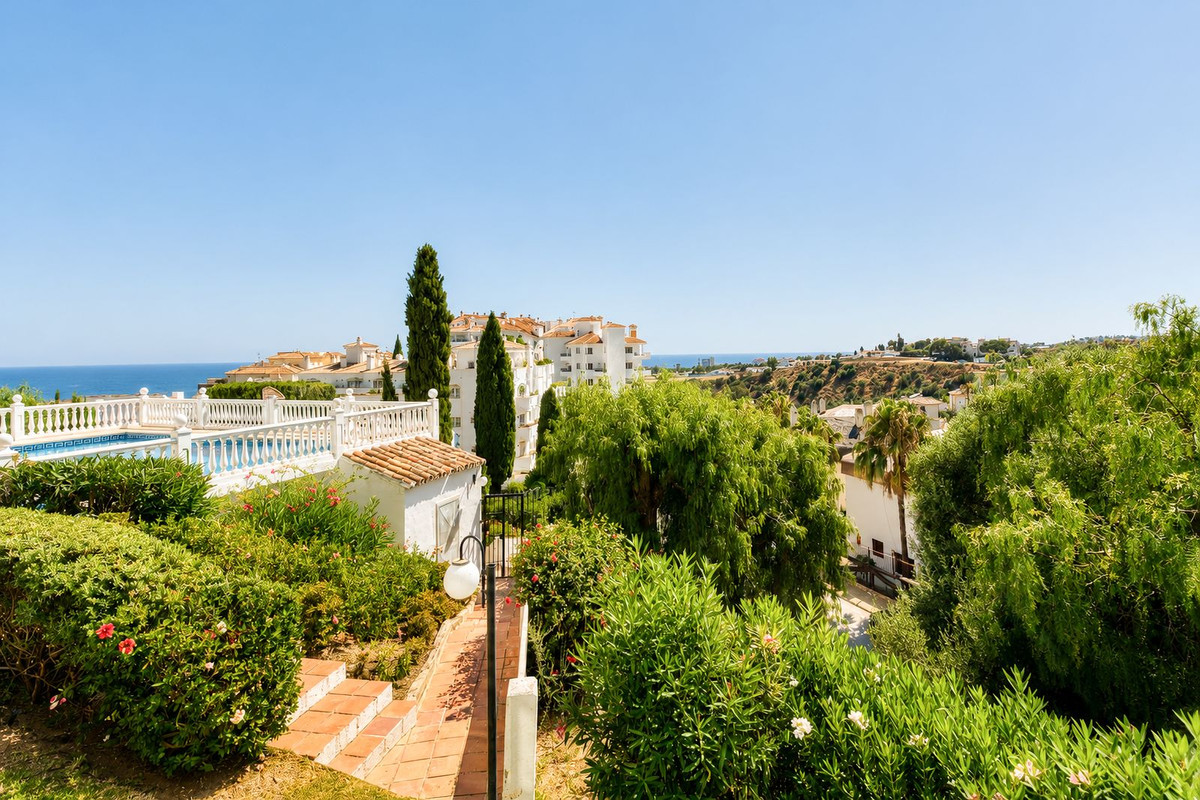 2 Bed Apartment for sale in Riviera Del Sol Costa Del Sol, Málaga, Spain