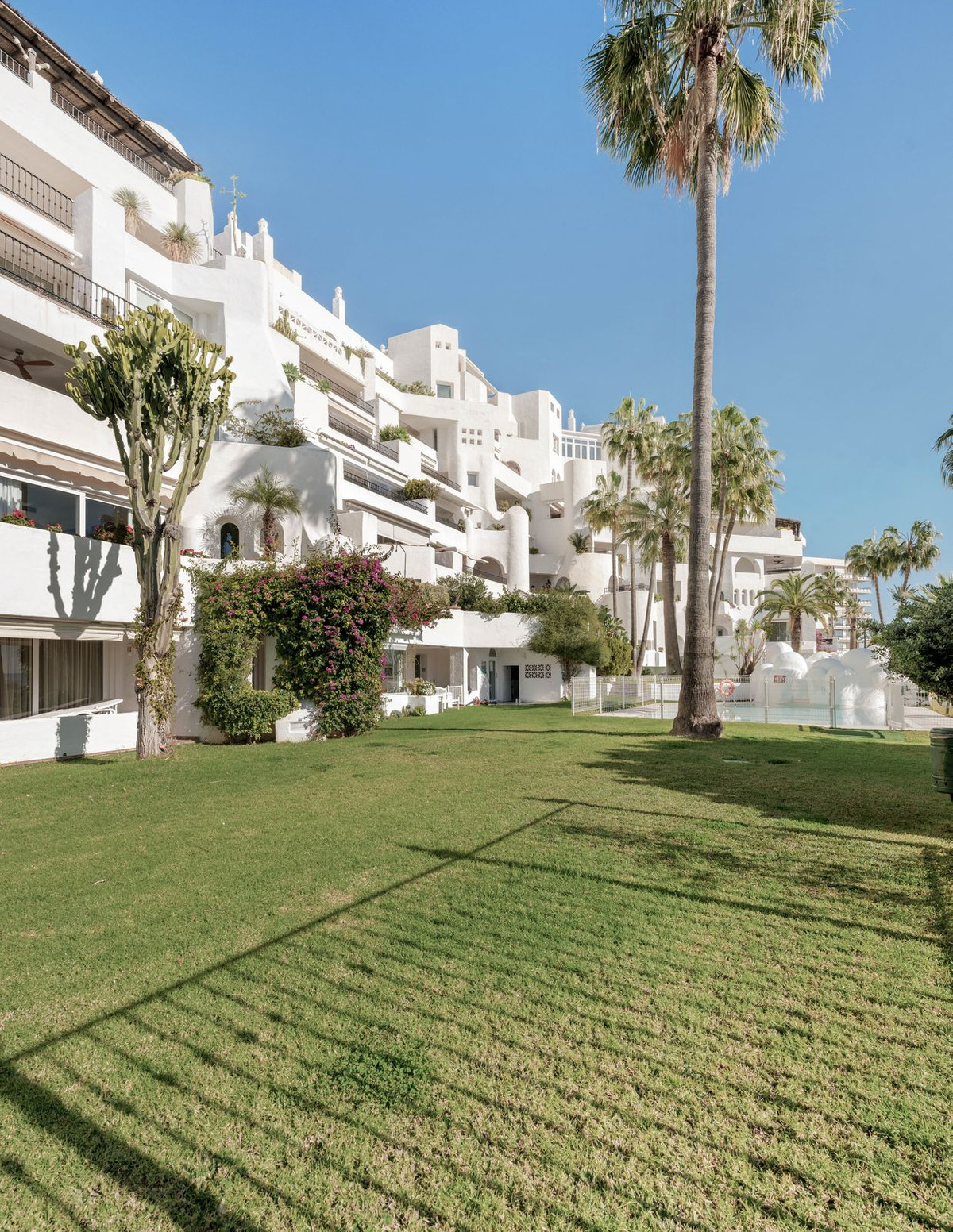 4 Bed Apartment for sale in Torremolinos Costa Del Sol, Málaga, Spain