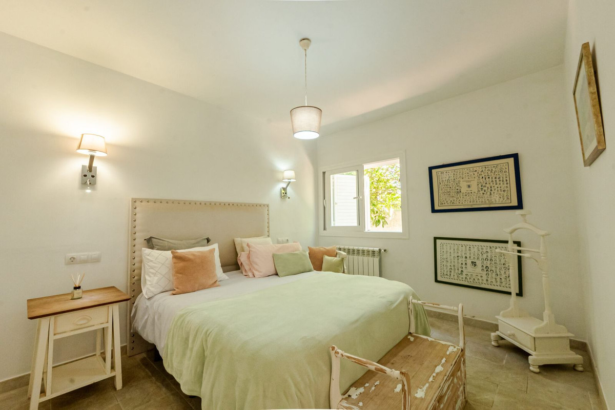 4 Bed Townhouse for sale in San Pedro De Alcántara Costa Del Sol, Málaga, Spain