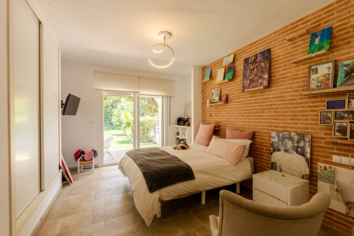 4 Bed Townhouse for sale in San Pedro De Alcántara Costa Del Sol, Málaga, Spain
