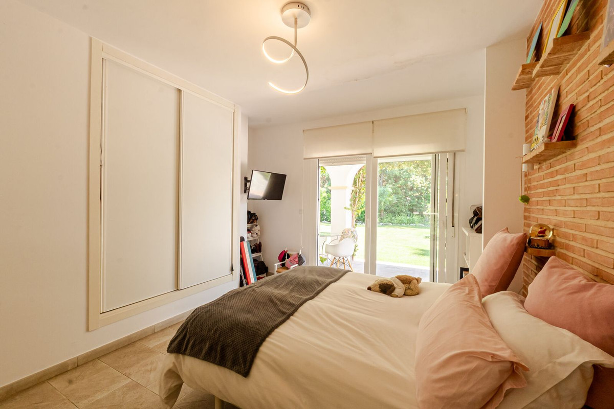 4 Bed Townhouse for sale in San Pedro De Alcántara Costa Del Sol, Málaga, Spain