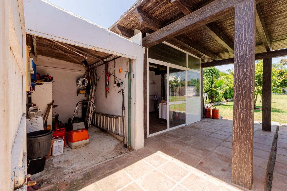 4 Bed Townhouse for sale in San Pedro De Alcántara Costa Del Sol, Málaga, Spain