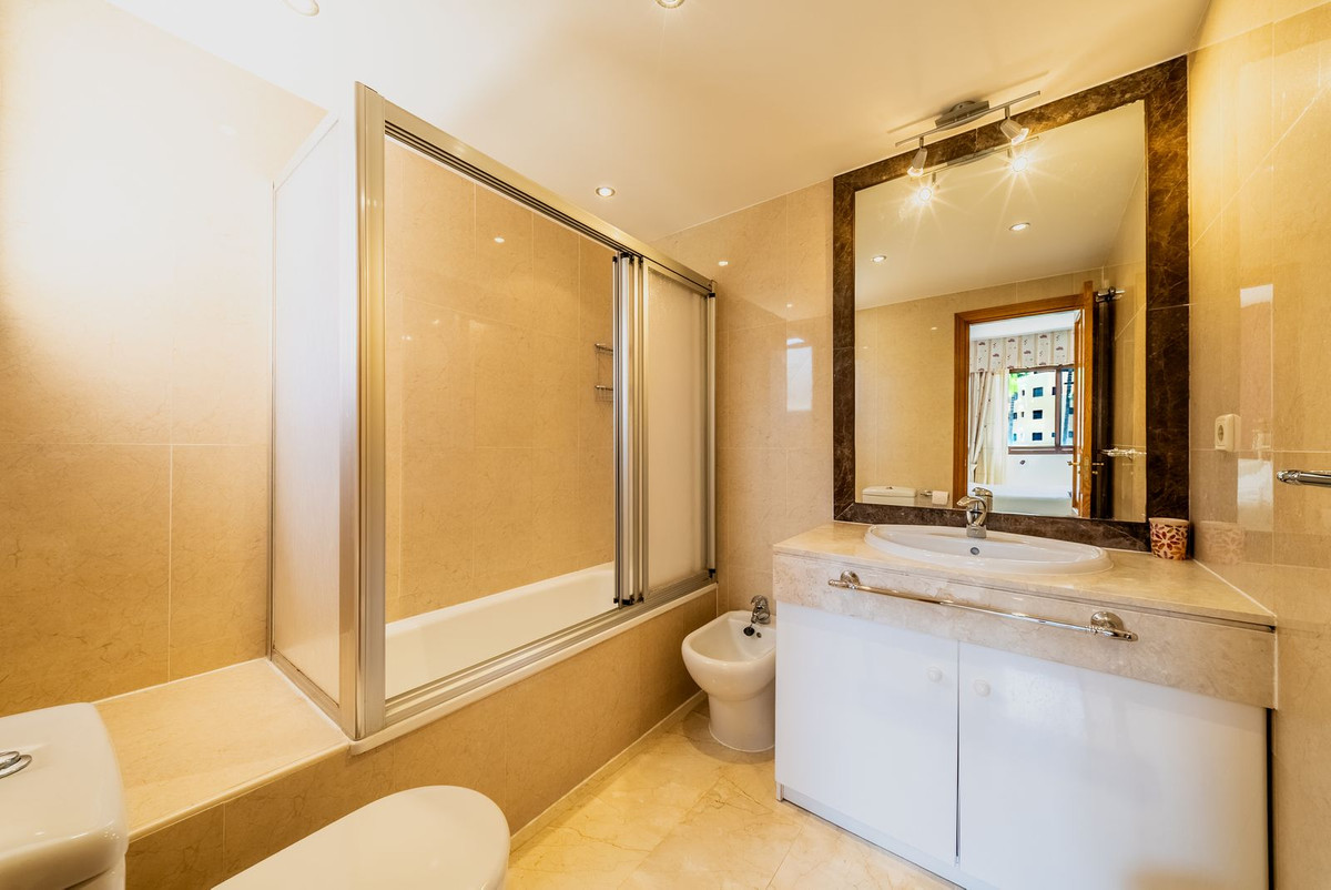 2 Bed Apartment for sale in Costalita Costa Del Sol, Málaga, Spain