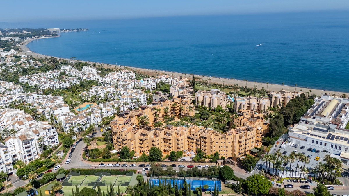 2 Bed Apartment for sale in Costalita Costa Del Sol, Málaga, Spain