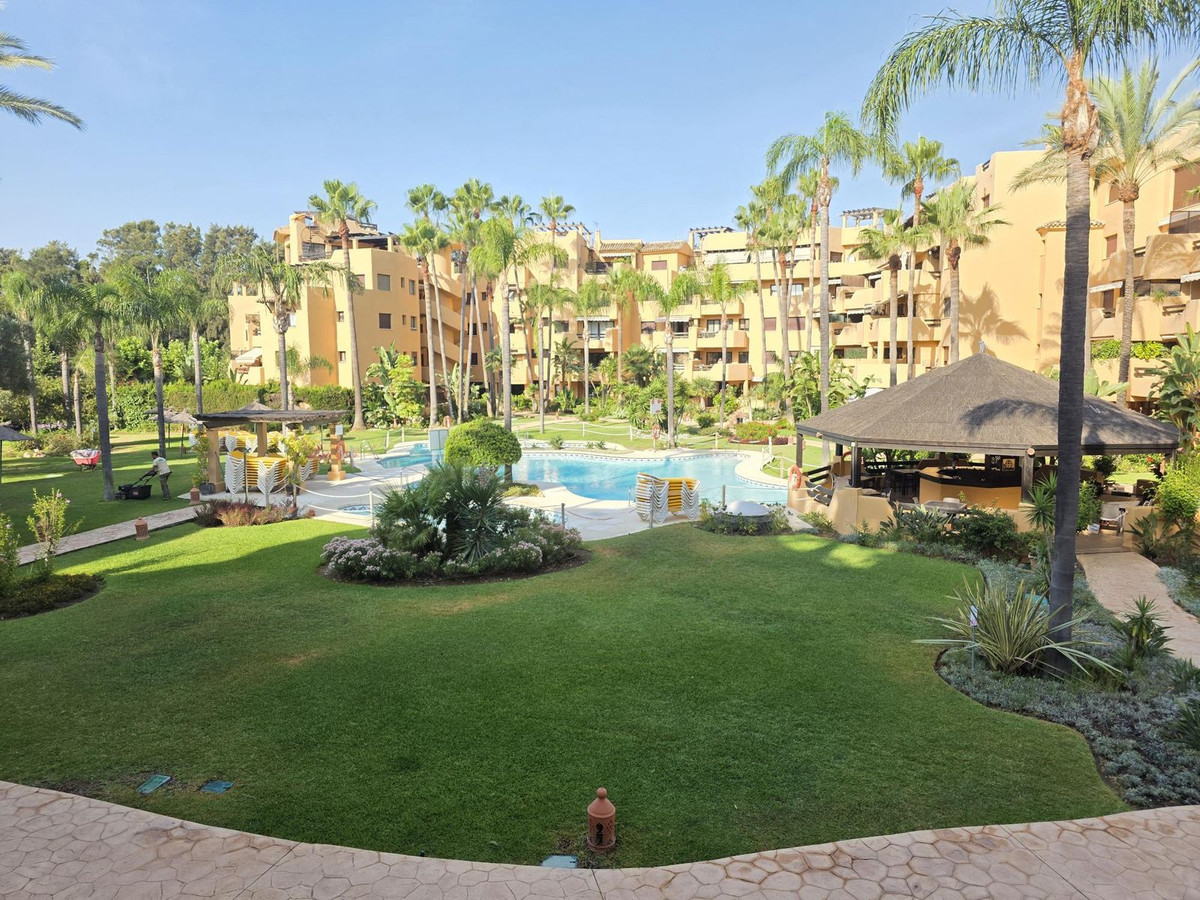 2 Bed Apartment for sale in Costalita Costa Del Sol, Málaga, Spain