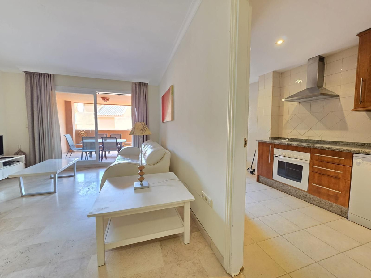 3 Bed Apartment for sale in Elviria Costa Del Sol, Málaga, Spain