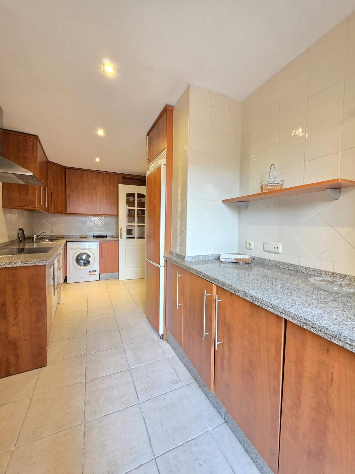 3 Bed Apartment for sale in Elviria Costa Del Sol, Málaga, Spain