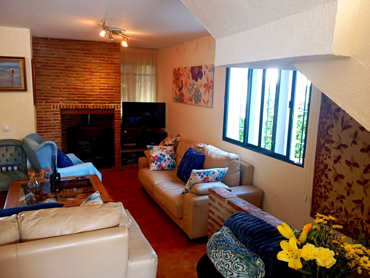 4 Bed Townhouse for sale in Casares Playa Costa Del Sol, Málaga, Spain