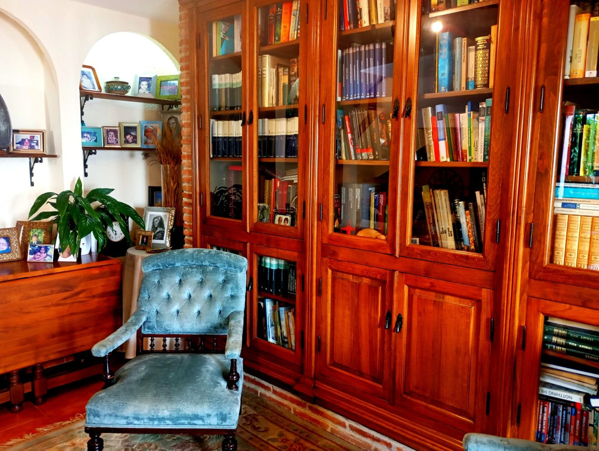 4 Bed Townhouse for sale in Casares Playa Costa Del Sol, Málaga, Spain