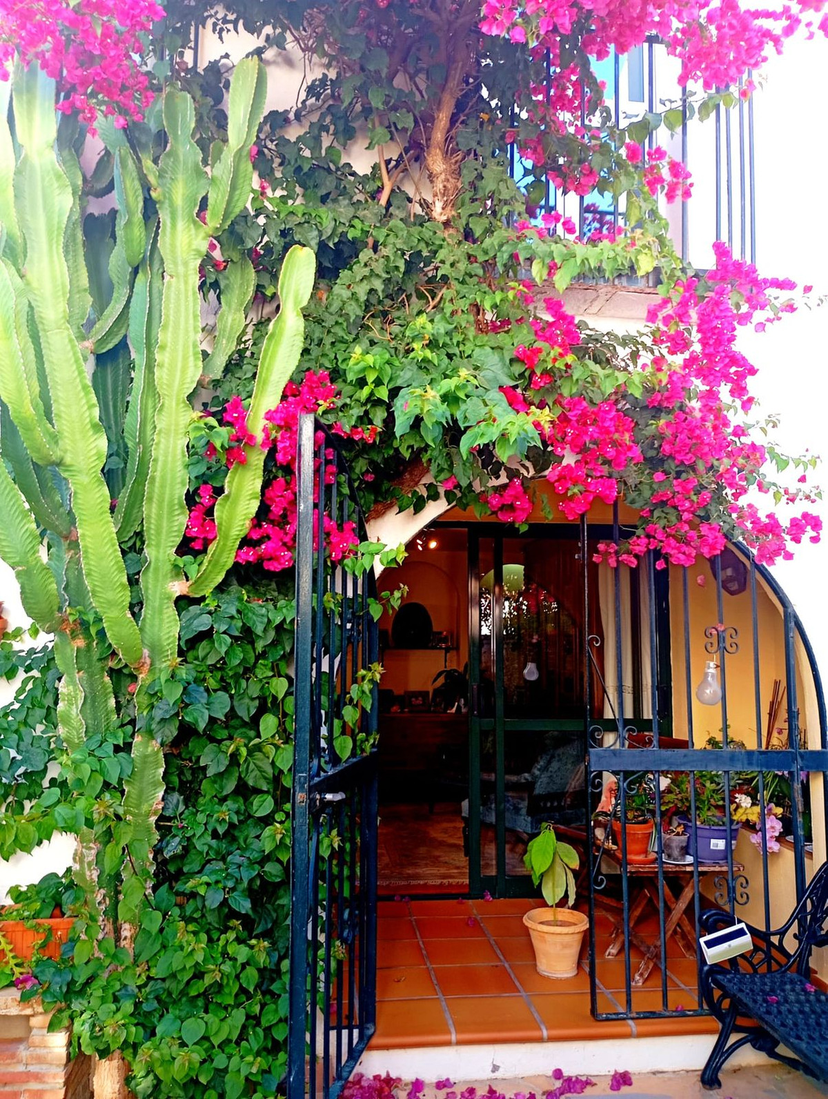4 Bed Townhouse for sale in Casares Playa Costa Del Sol, Málaga, Spain