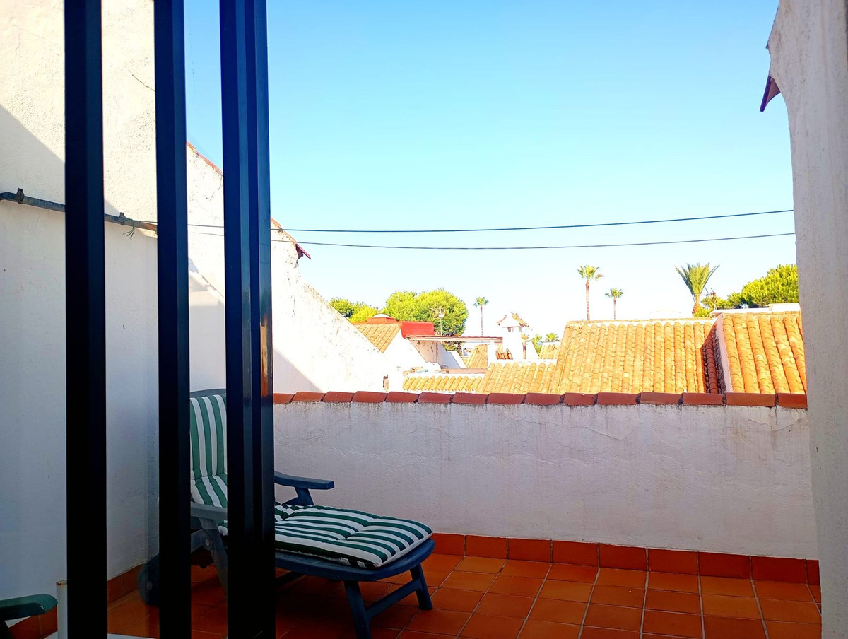 4 Bed Townhouse for sale in Casares Playa Costa Del Sol, Málaga, Spain