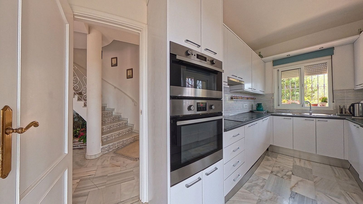 4 Bed Townhouse for sale in Valtocado Costa Del Sol, Málaga, Spain