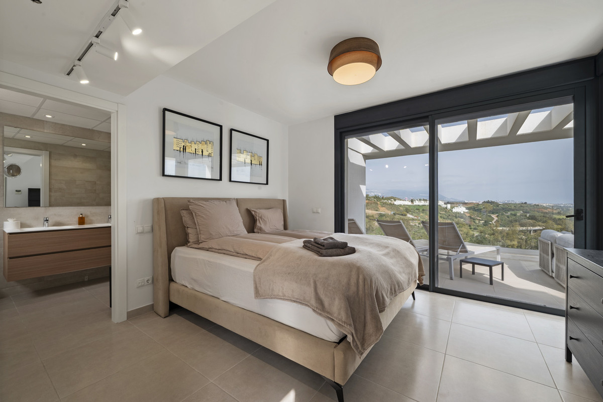 3 Bed Apartment for sale in La Cala Golf Costa Del Sol, Málaga, Spain
